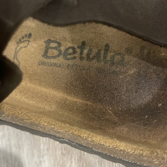 Betula by Birkenstock Brown Suede Gizeh Sandals Size 6 - Picture 6 of 16